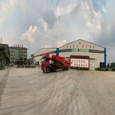 MHh电动葫芦门式起重机安装完成并使用