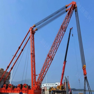 500吨桅杆式起重机顺利通过载荷试验