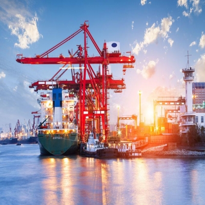 如何防止在码头的起重机生锈?